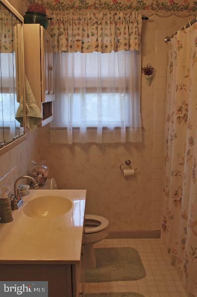 1708 Windy Hill Road Lancaster, PA 17602 - Photo 13 of 21 Gallery Image 13