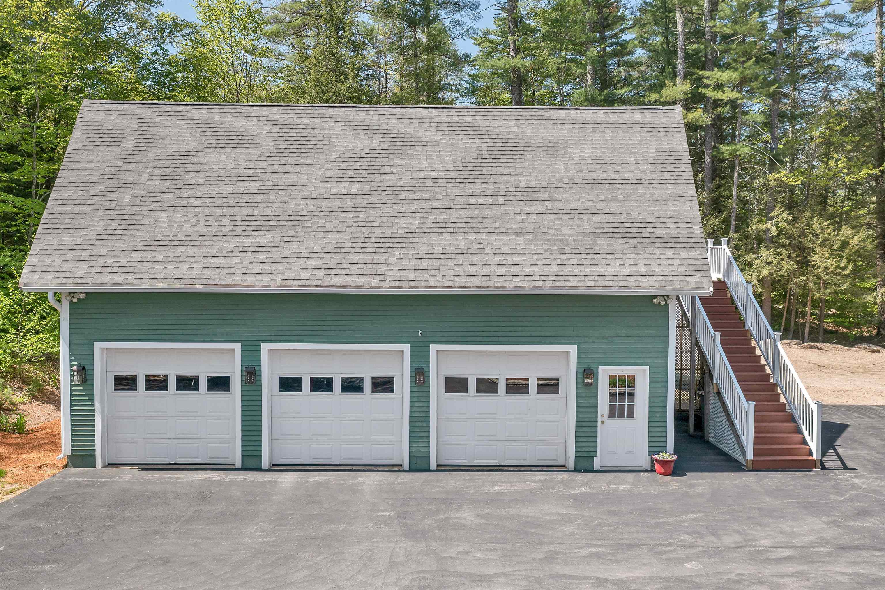 163 Mountain Road Nottingham, NH 03290 - Photo 9 of 40