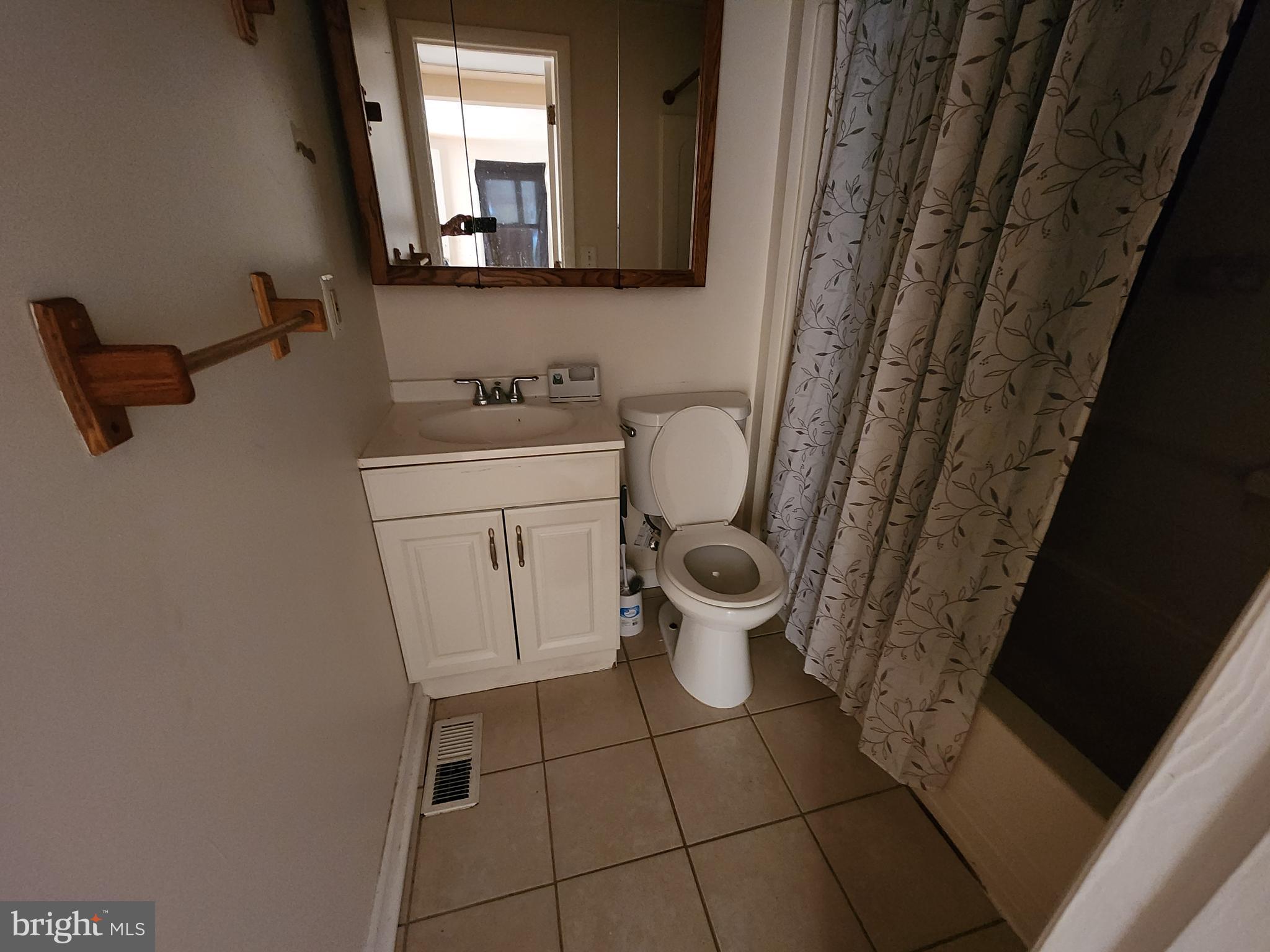 452 Graythorn Road Middle River, MD 21220 - Photo 21 of 24