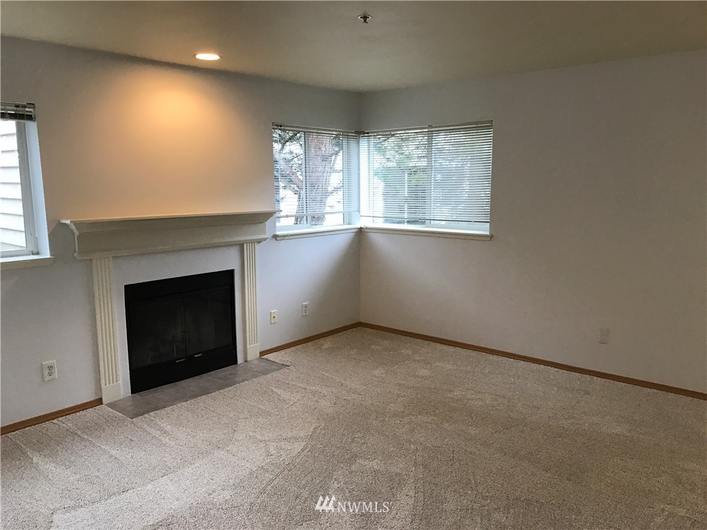 3921 243rd Place Southeast, Unit J103 Bothell, WA 98021 - Photo 2 of 6