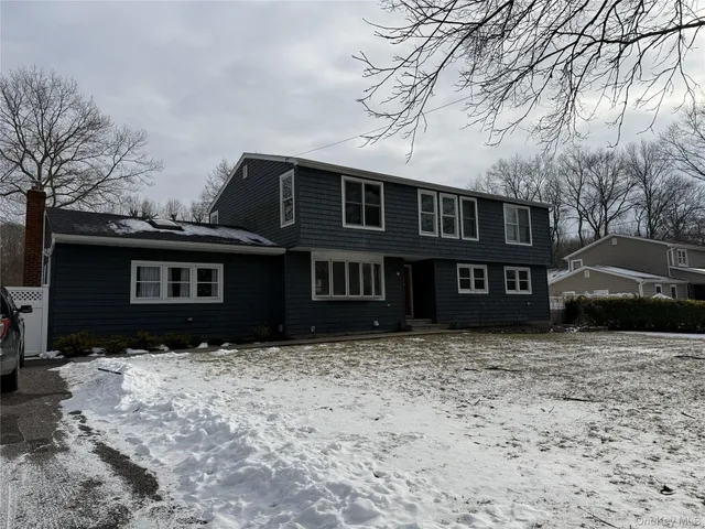 $729,000 | 1189 Terry Road, Ronkonkoma, NY 11779