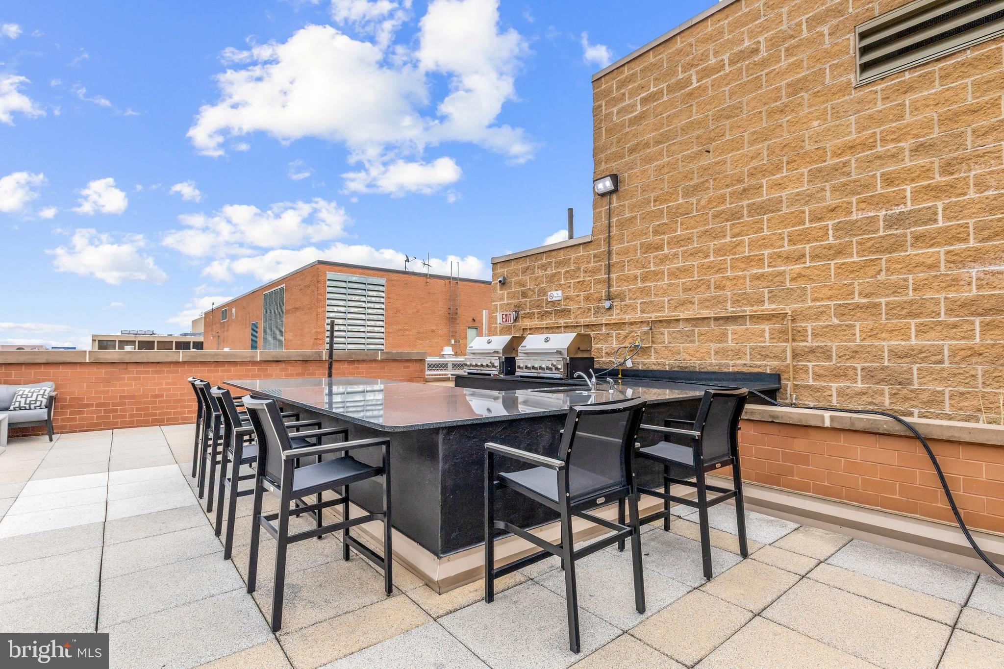 616 E Street Northwest, Unit 522 Washington, DC 20004 - Photo 41 of 43 a view of an outdoor seating