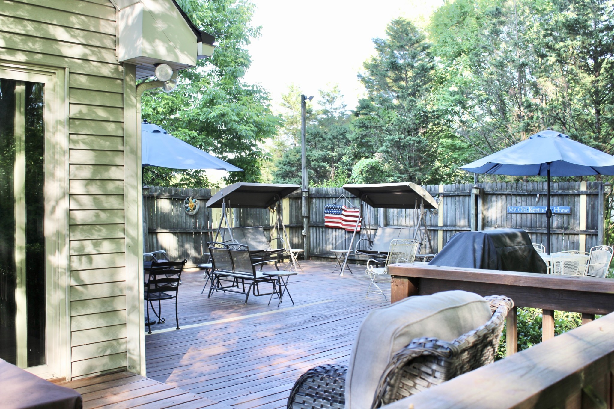 800 Oak Ridge Drive Springfield, TN 37172 - Photo 12 of 48 a view of a patio with couches under an umbrella