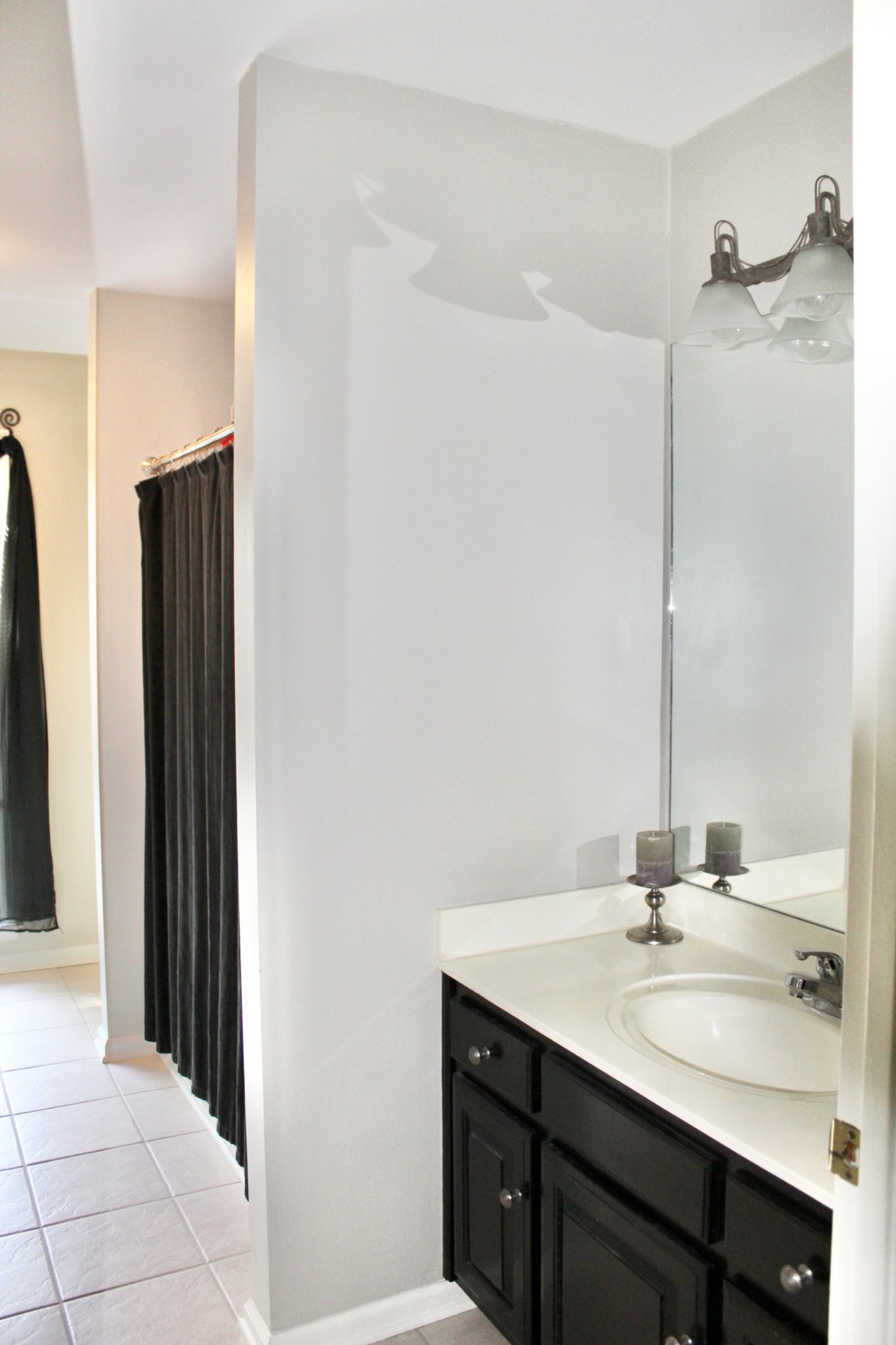 800 Oak Ridge Drive Springfield, TN 37172 - Photo 30 of 48 a bathroom with a double vanity sink and a mirror