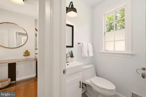 $1,450,000 | 7822 Fulbright Court, Bethesda, MD 20817