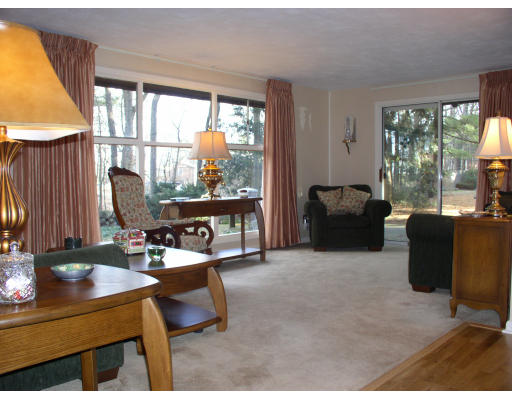12 Buford Road Peabody, MA 01960 - Photo 3 of 6 Gallery Image 3
