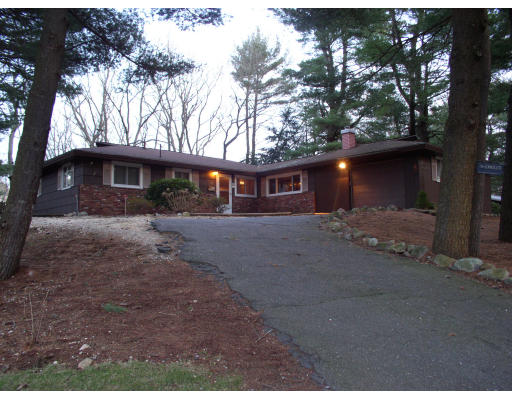 12 Buford Road Peabody, MA 01960 - Photo 6 of 6 Gallery Image 6