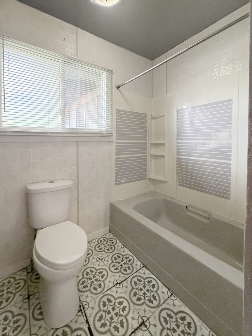 1305 South Prairie Avenue Freeport, IL 61032 - Photo 6 of 12