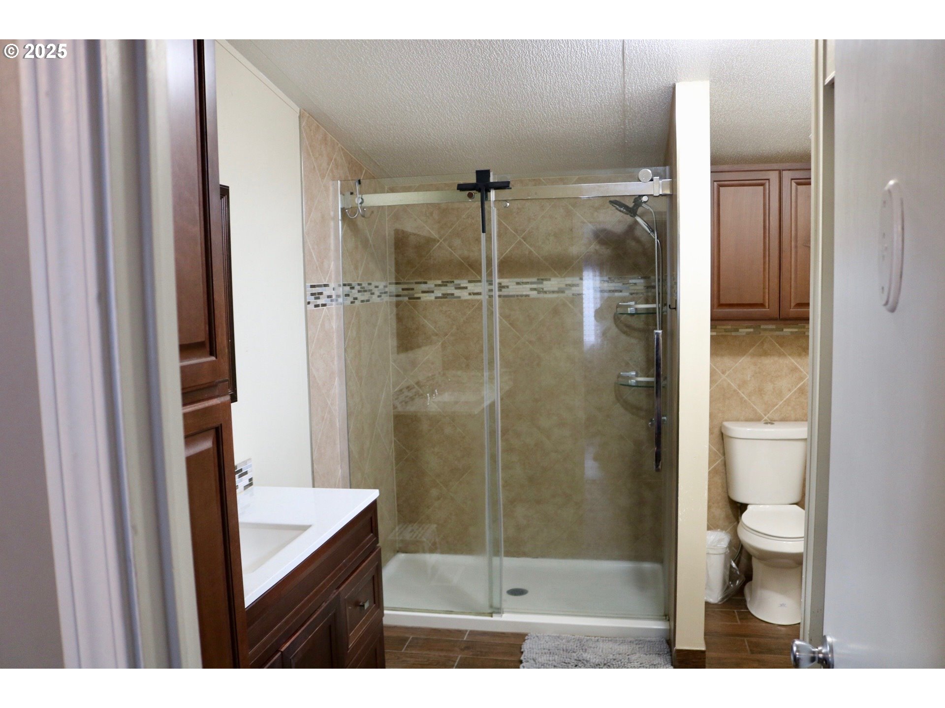 5660 Daisy Street, Unit 4 Springfield, OR 97478 - Photo 17 of 33 Gallery Image 17