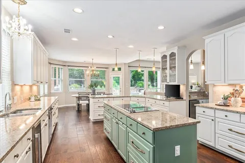 $1,199,999 | 58 Cottondale Road, The Hills, TX 78738