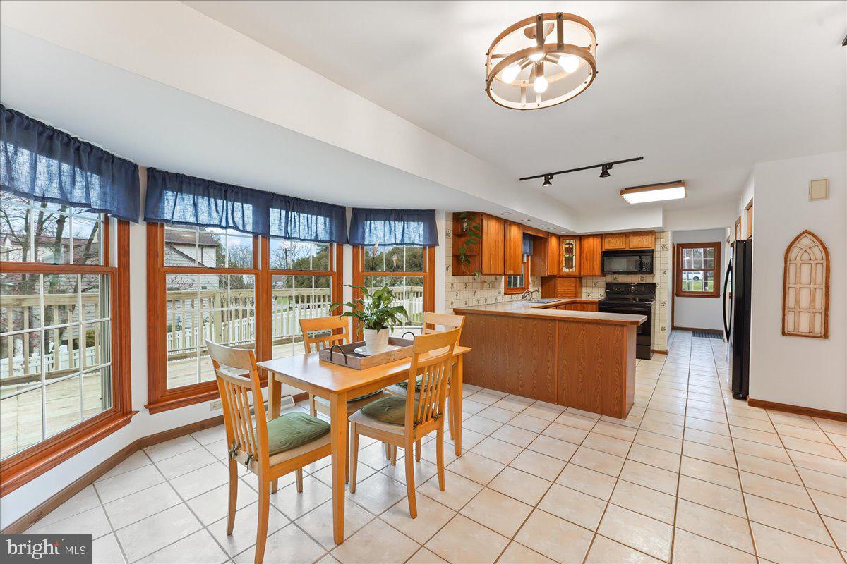 616 North Whitford Road Exton, PA 19341 - Photo 11 of 37 Gallery Image 11