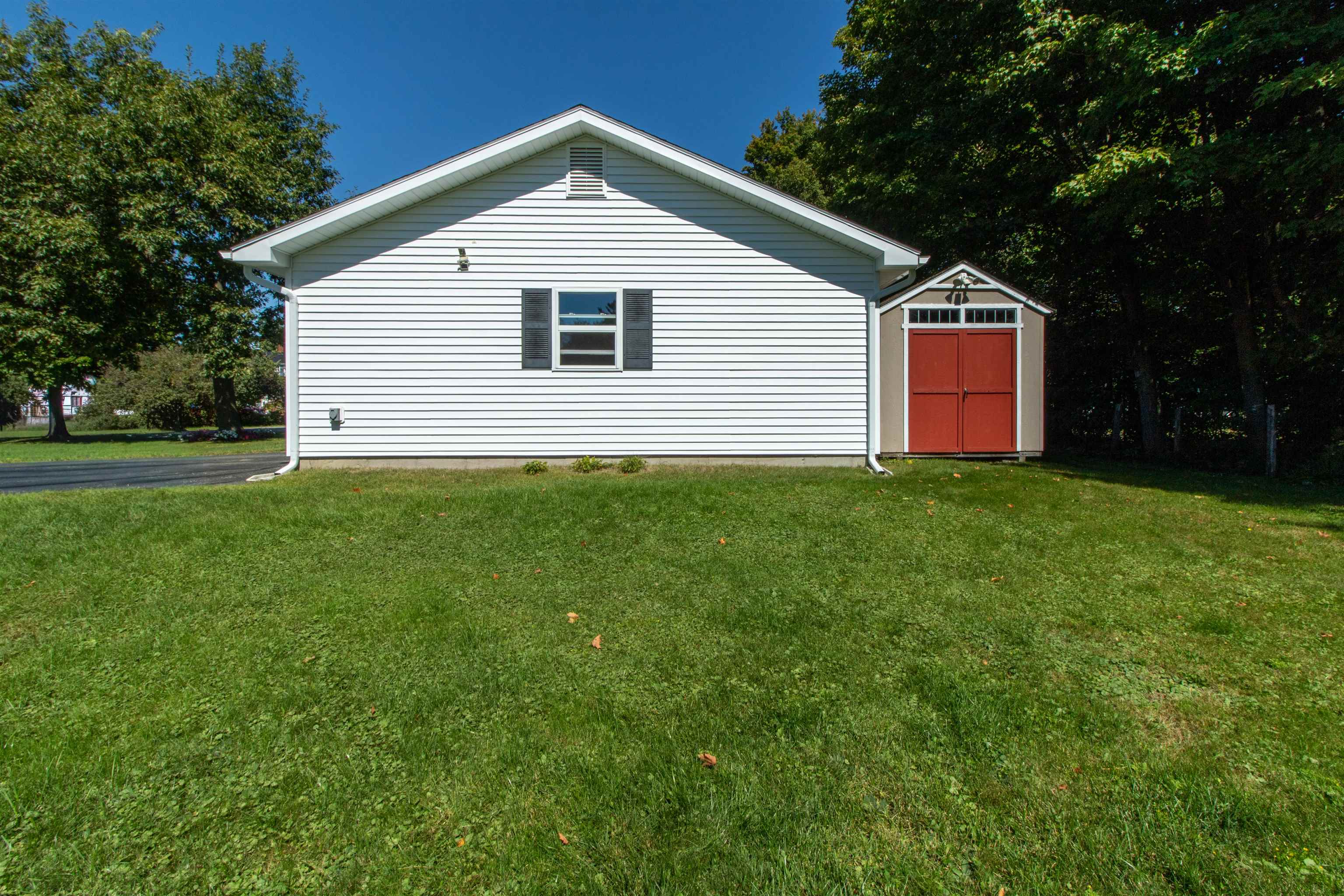 49 Forest Avenue Derby, VT 05830 - Photo 27 of 48 Gallery Image 27