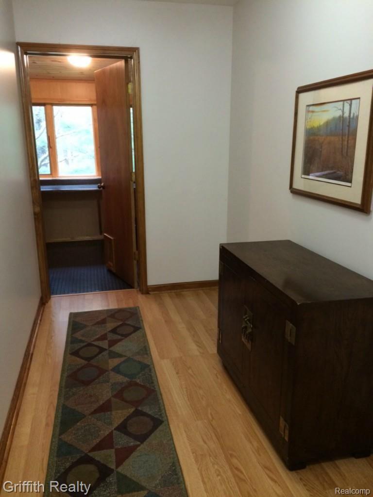 2051 Hidden Valley Howell, MI 48843 - Photo 22 of 66 back foyer.jpg