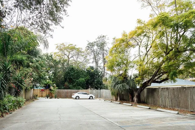 $2,450 | 809 10th Avenue North, Unit 1, St. Petersburg, FL 33701