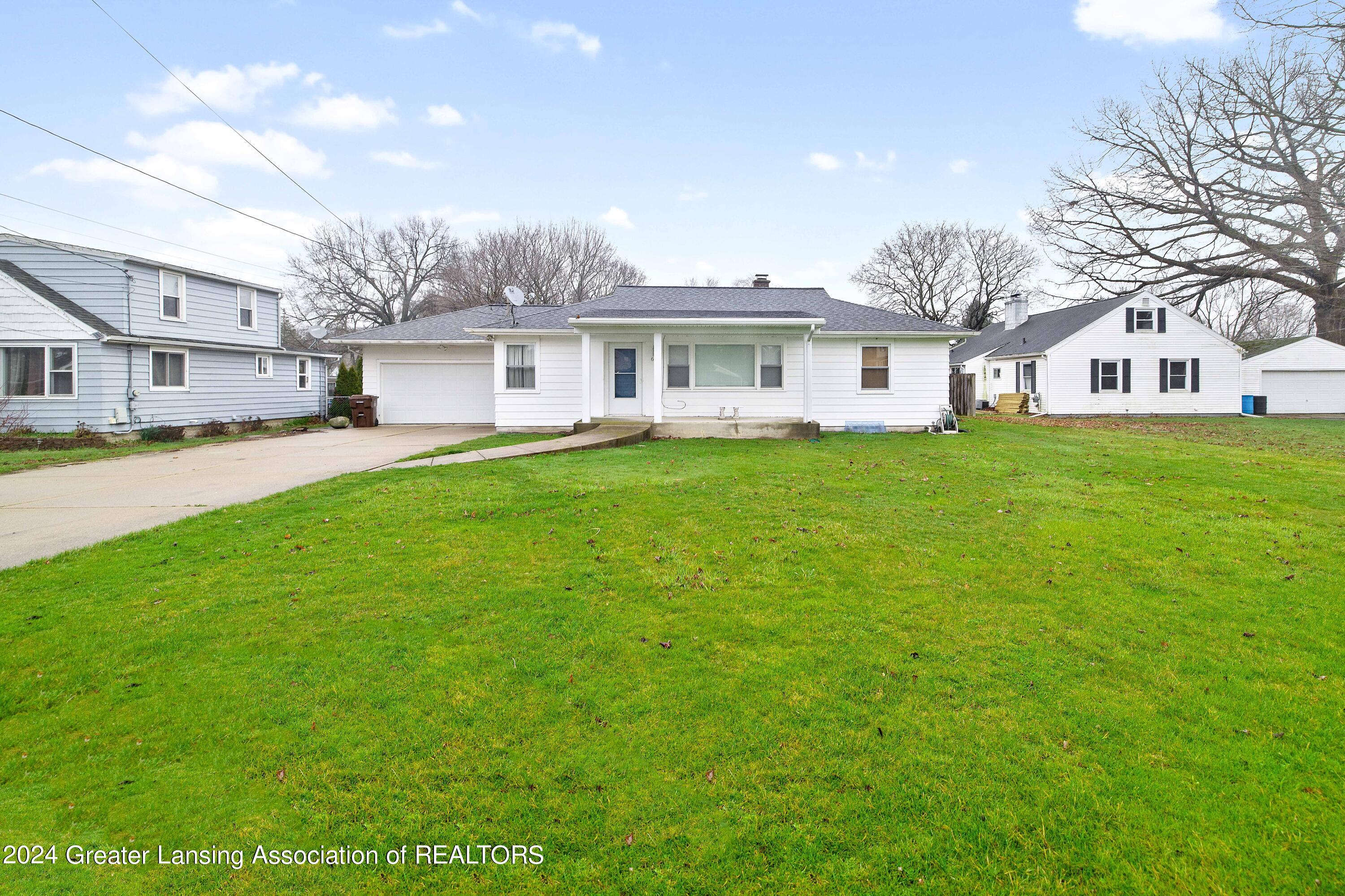 609 Clement Road Lansing, MI 48917 - Photo 32 of 36 AKP_4137