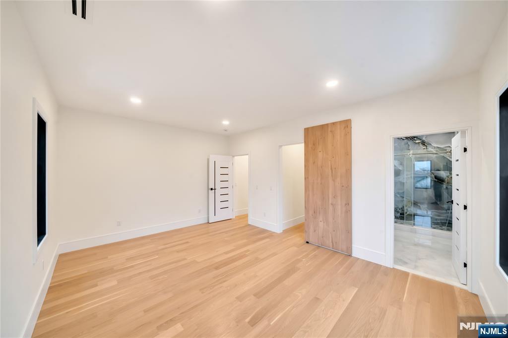 283 Bluff Road Fort Lee, NJ 07024 - Photo 41 of 49