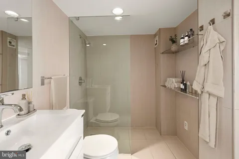 $474,900 | 1718 P Street Northwest, Unit 902, Washington, DC 20036