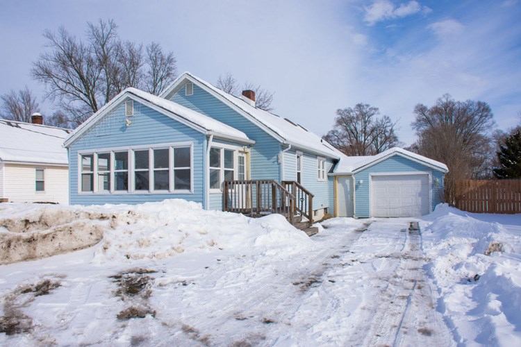 56726 Ash Road Osceola, IN 46561 - Photo 1 of 35 Gallery Image 1
