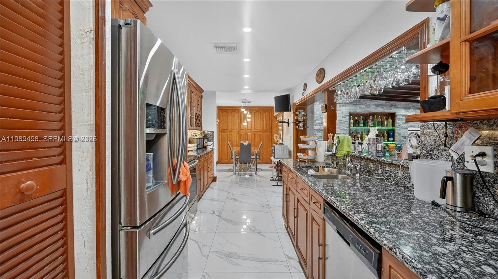 15022 Southwest 67th Lane Miami, FL 33193 - Photo 15 of 71