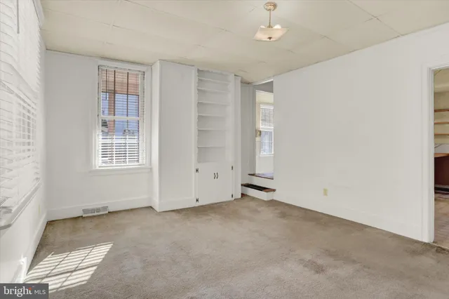 $190,000 | 25 South Market Street, Millerstown, PA 17062