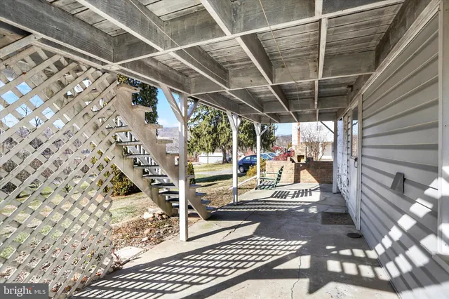 $190,000 | 25 South Market Street, Millerstown, PA 17062