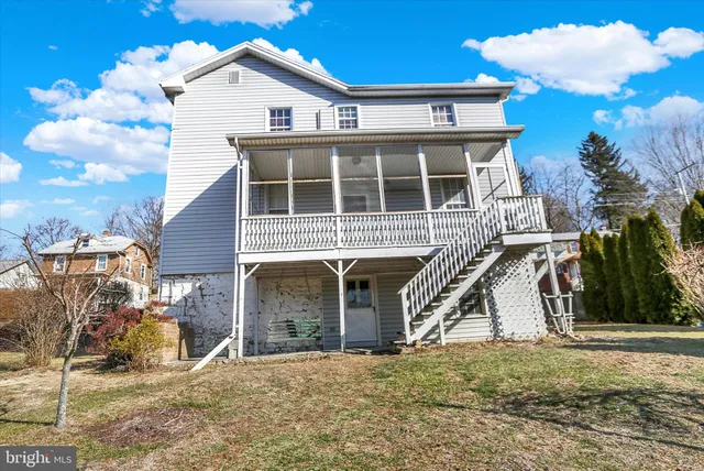 $190,000 | 25 South Market Street, Millerstown, PA 17062