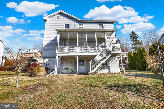 $190,000 | 25 South Market Street, Millerstown, PA 17062