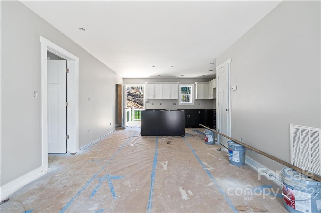 55 Cole Road Leicester, NC 28748 - Photo 11 of 27 Gallery Image 11