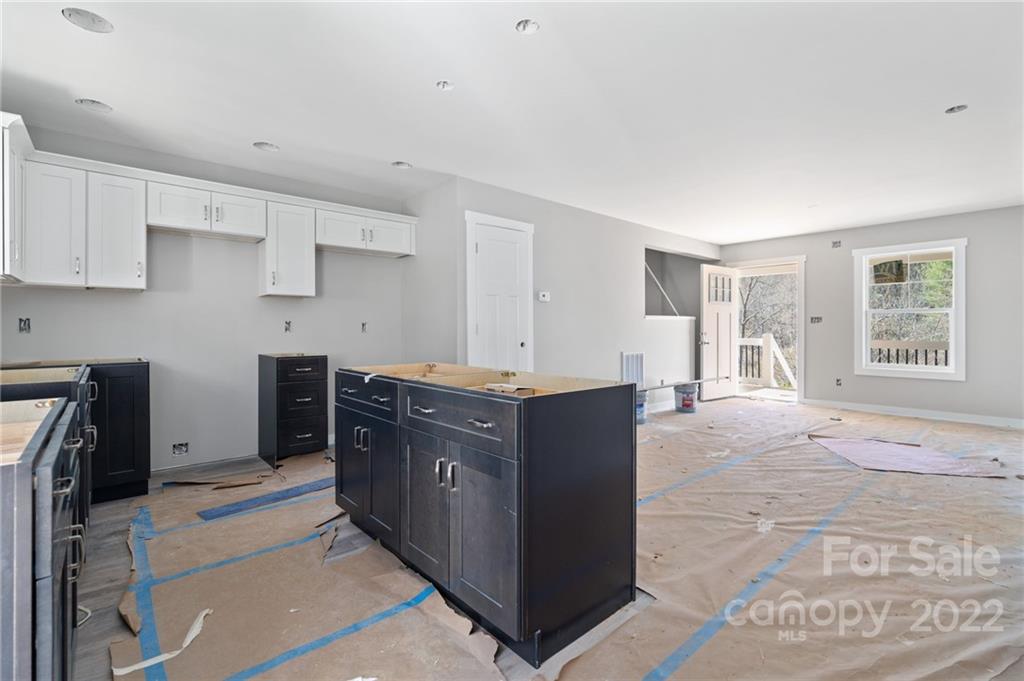 55 Cole Road Leicester, NC 28748 - Photo 8 of 27 Gallery Image 8