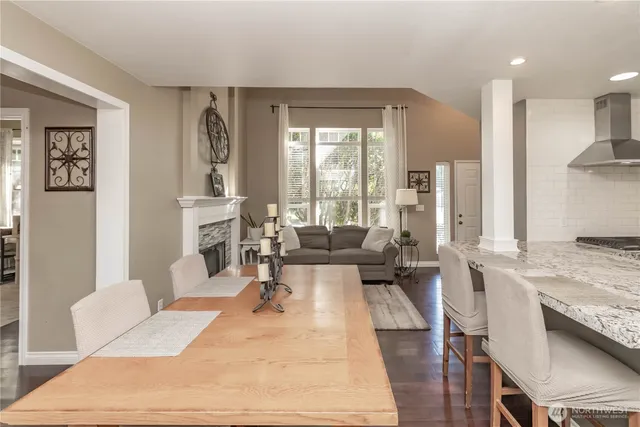 $599,999 | 9002 65th Avenue East, Puyallup, WA 98371