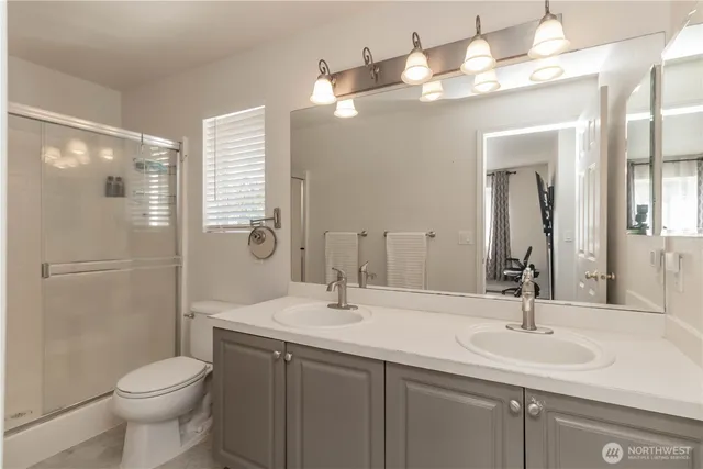 $599,999 | 9002 65th Avenue East, Puyallup, WA 98371