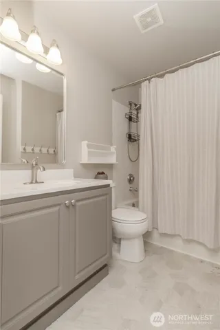 $599,999 | 9002 65th Avenue East, Puyallup, WA 98371