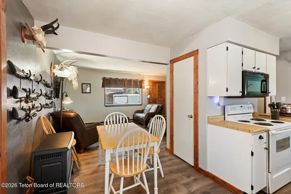 $399,000 | 456 South Lincoln Avenue, Pinedale, WY 82941