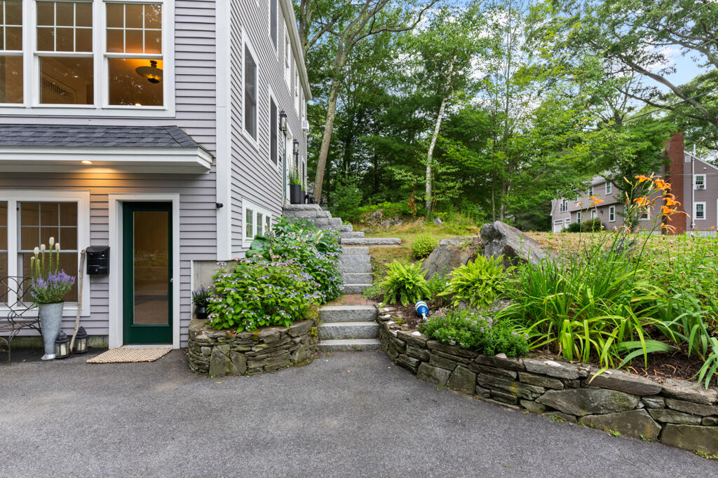 5 Hemlock Hill Road Cape Elizabeth, ME 04107 - Photo 2 of 30 DSC03303