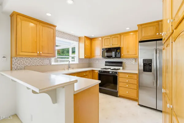 $3,475 | 6526 Lada Avenue, Camarillo, CA 93012