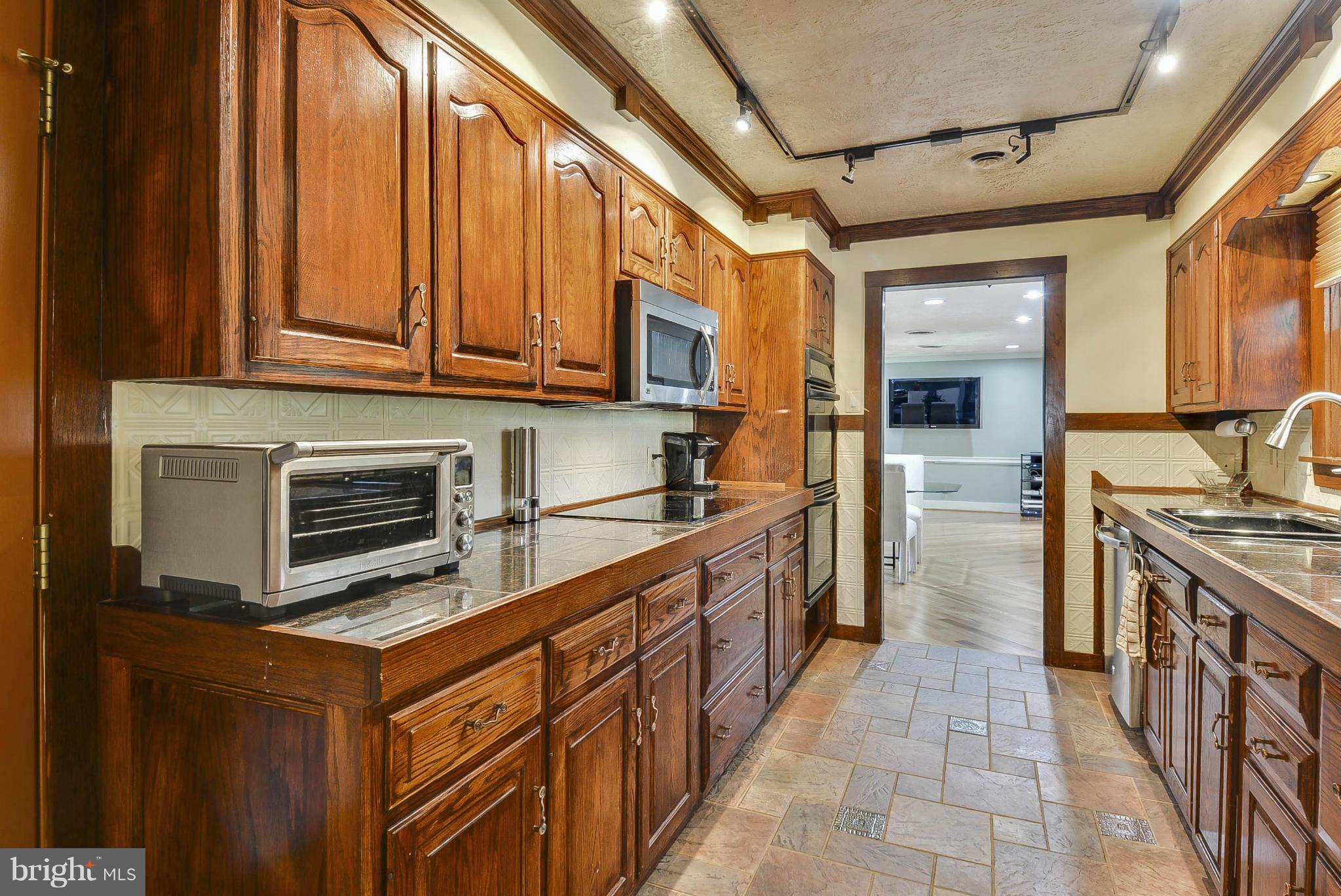 3114 Mt Carmel Road Upperco, MD 21155 - Photo 13 of 30 Kitchen offers plenty of cabinet space