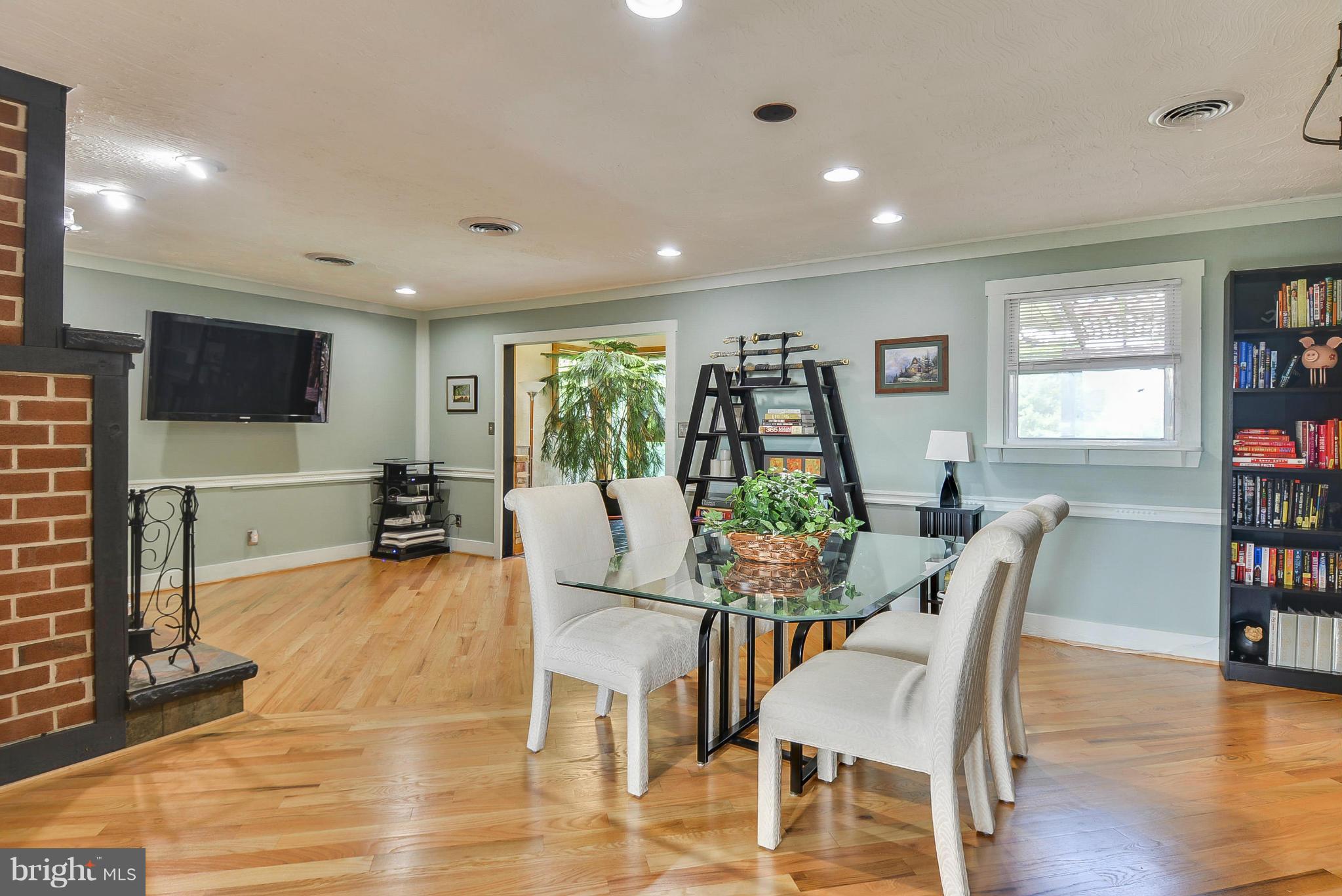 3114 Mt Carmel Road Upperco, MD 21155 - Photo 5 of 30 Beautiful Dining Room with Loads of Space