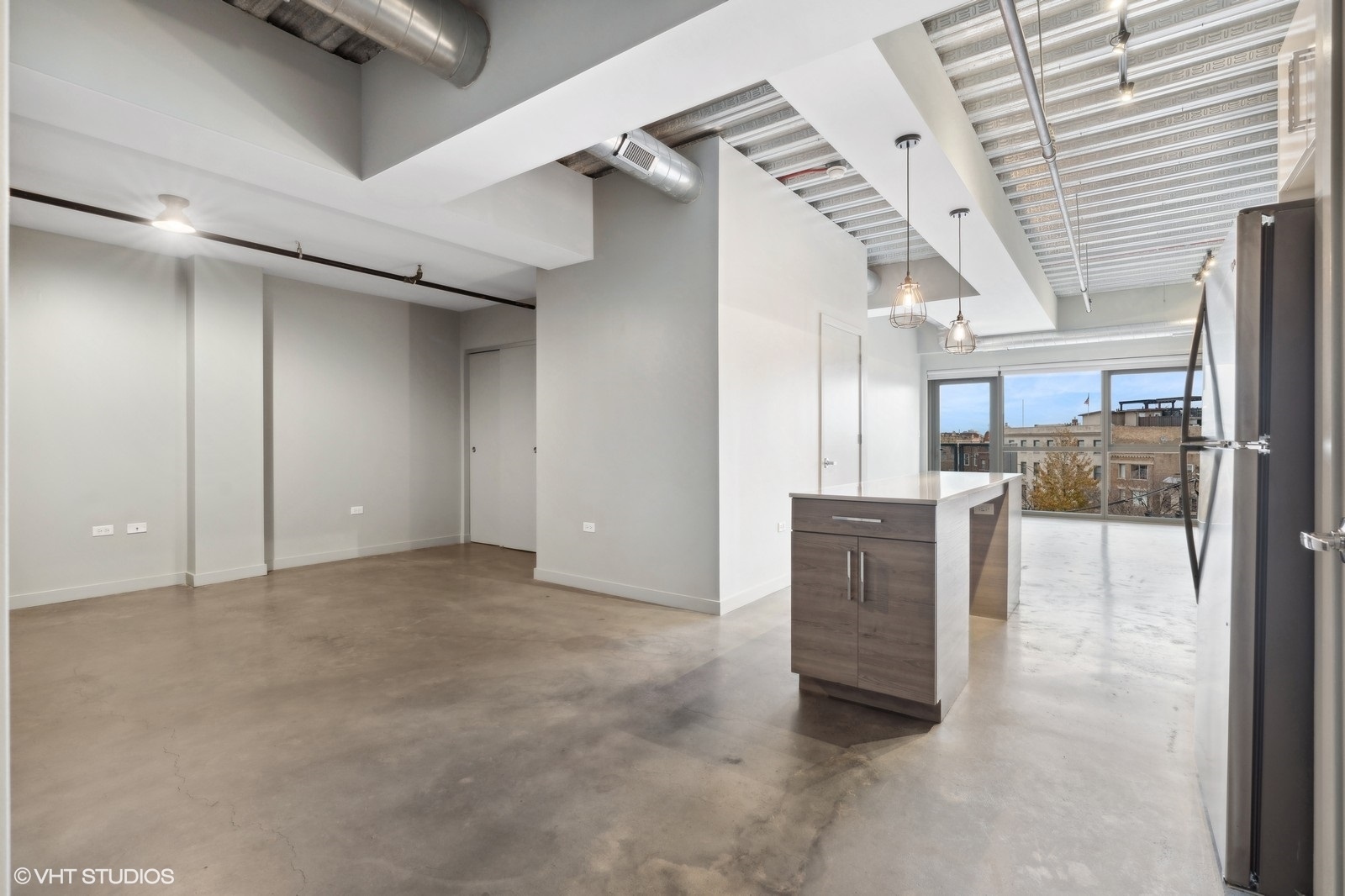 1241 North Milwaukee Avenue, Unit 504 Chicago, IL 60622 - Photo 2 of 11 a view of an entryway with a livingroom