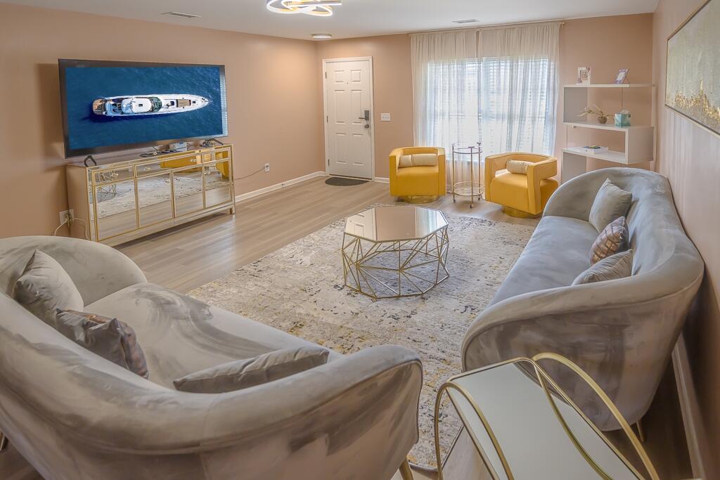 1100 Deerberry Road Hanahan, SC 29445 - Photo 5 of 44 Family Room