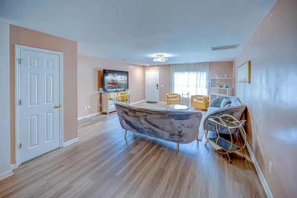 $3,000 | 1100 Deerberry Road, Hanahan, SC 29445