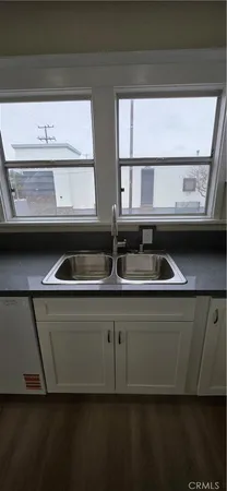$2,500 | 2838 East 4th Street, Long Beach, CA 90814