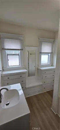 $2,500 | 2838 East 4th Street, Long Beach, CA 90814