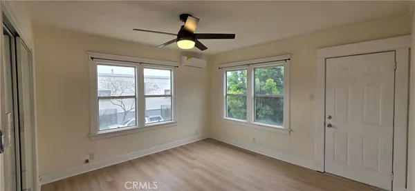 $2,500 | 2838 East 4th Street, Long Beach, CA 90814
