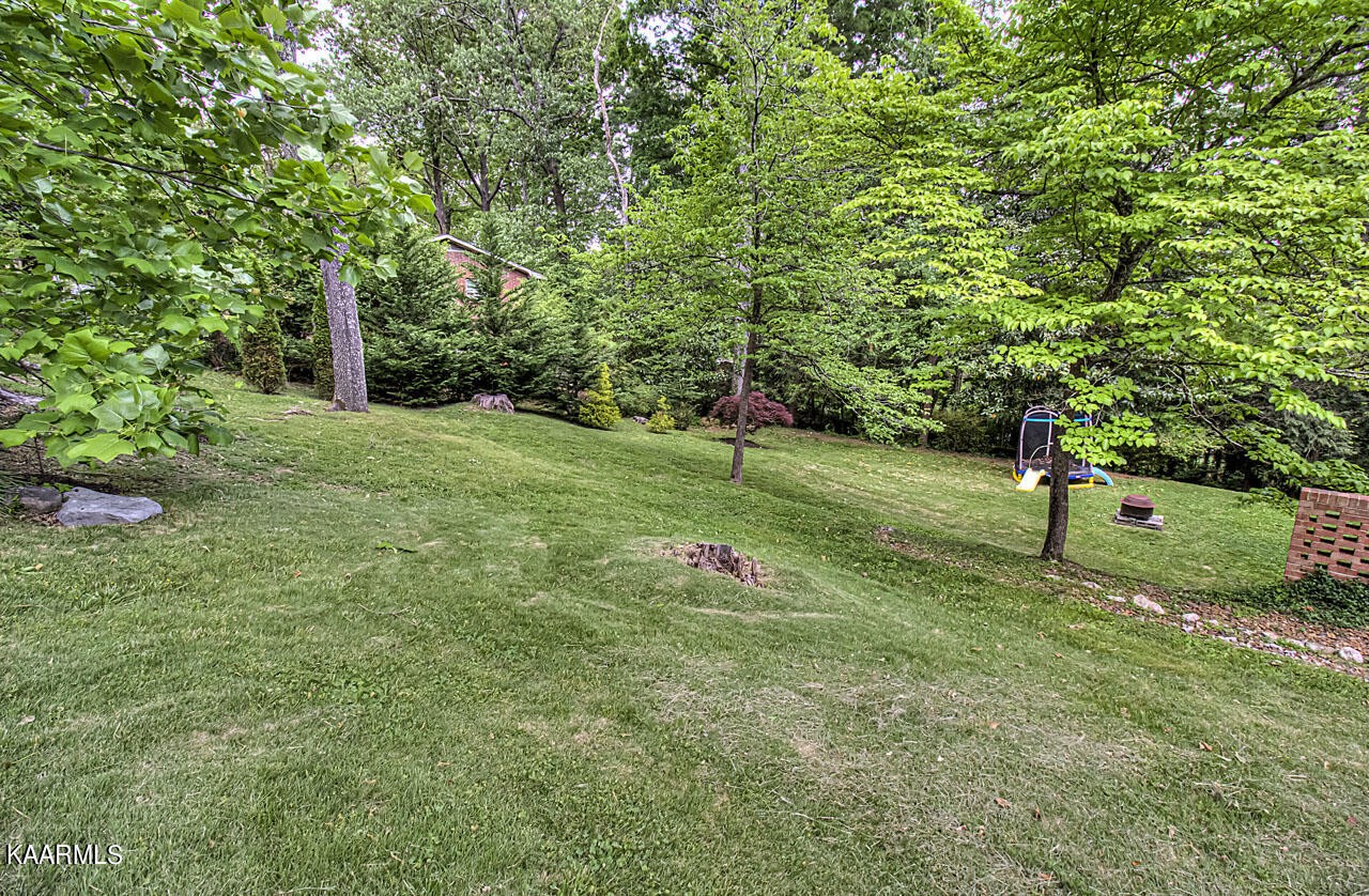 173 Lasalle Road Oak Ridge, TN 37830 - Photo 3 of 32 Gallery Image 3