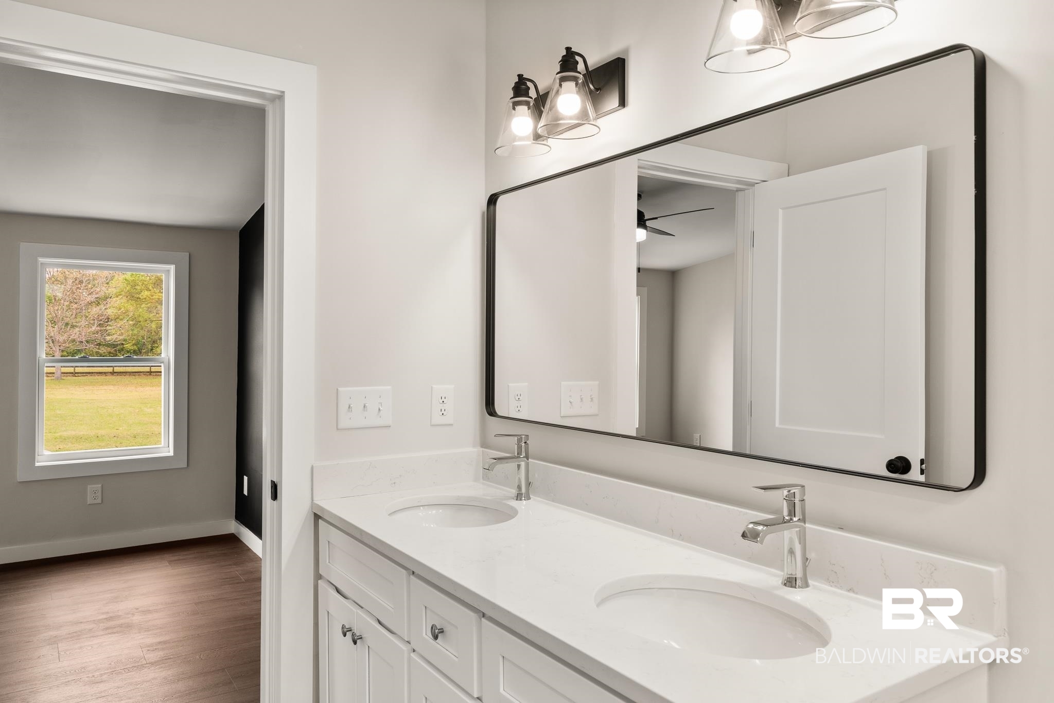 12645 Breman Road Elberta, AL 36530 - Photo 22 of 44 Primary Bathroom
