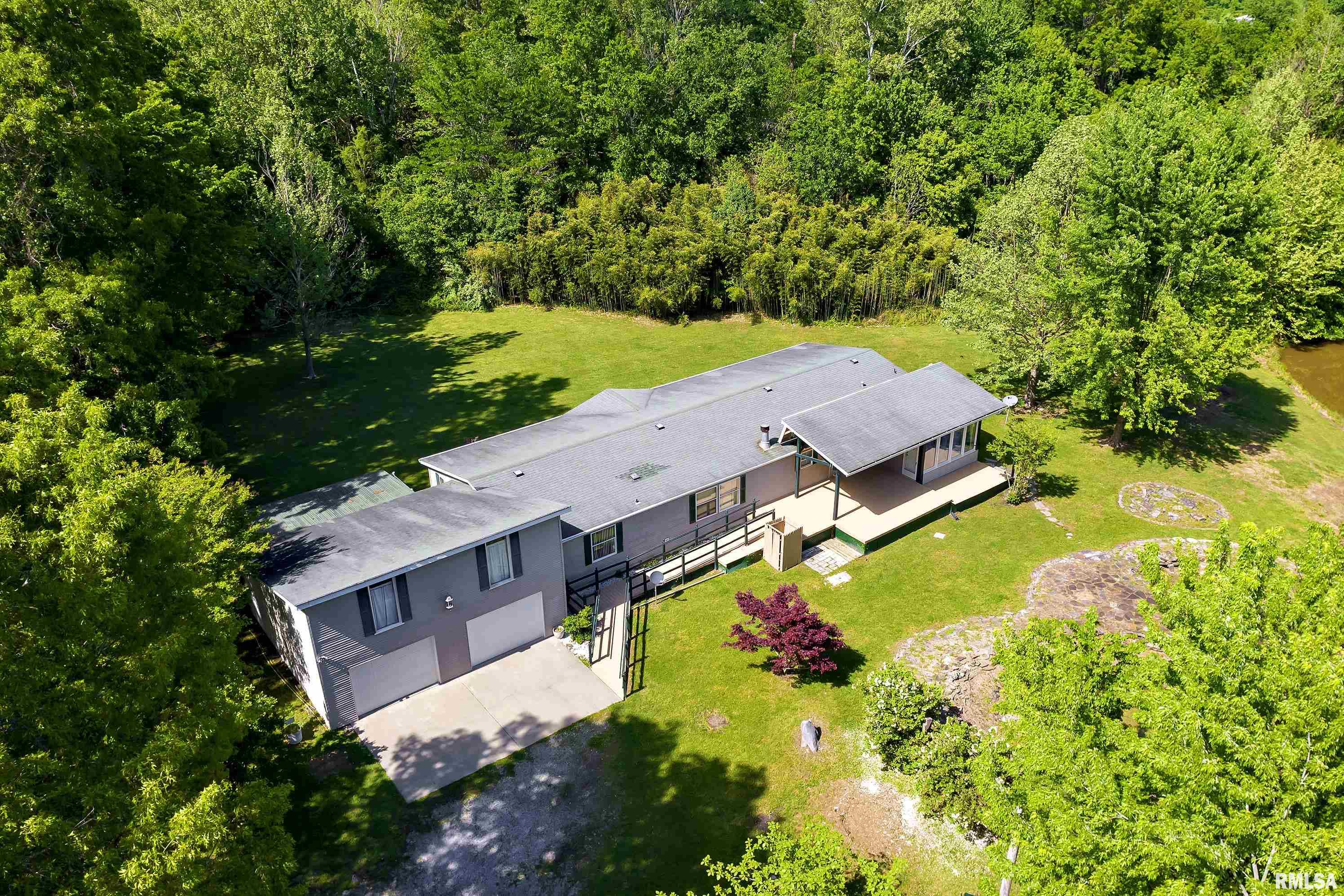 287 Haney Road Carbondale, IL 62901 - Photo 3 of 82