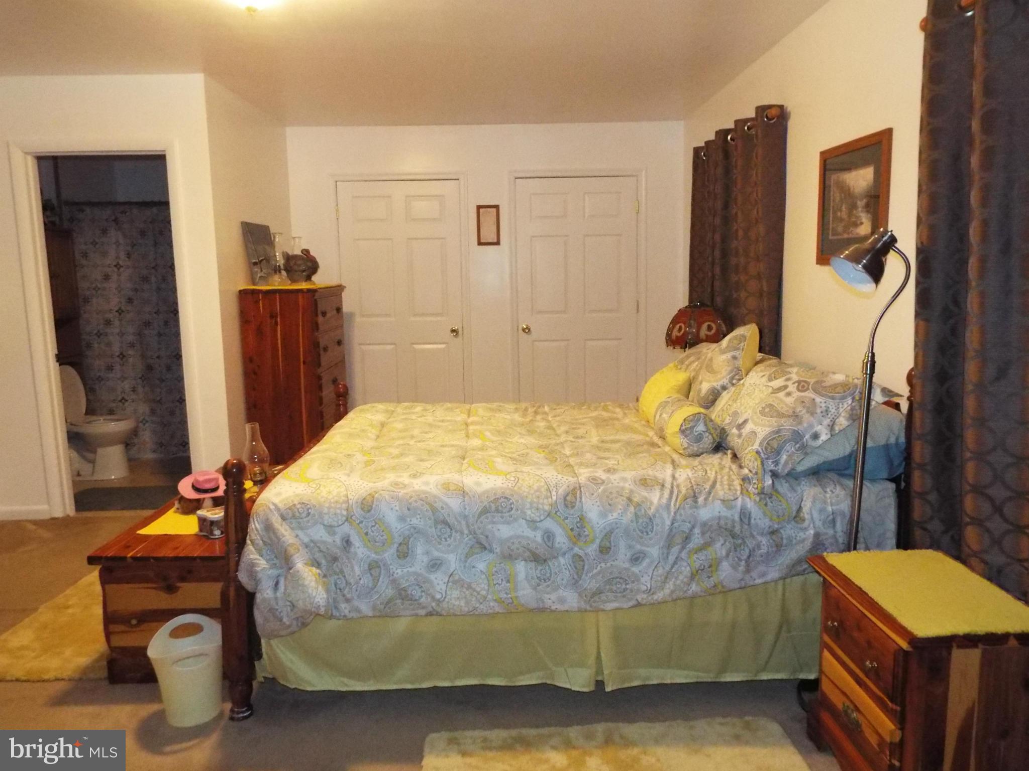606 Carvel Grove Road Baltimore, MD 21221 - Photo 9 of 19 Bedroom (Master)