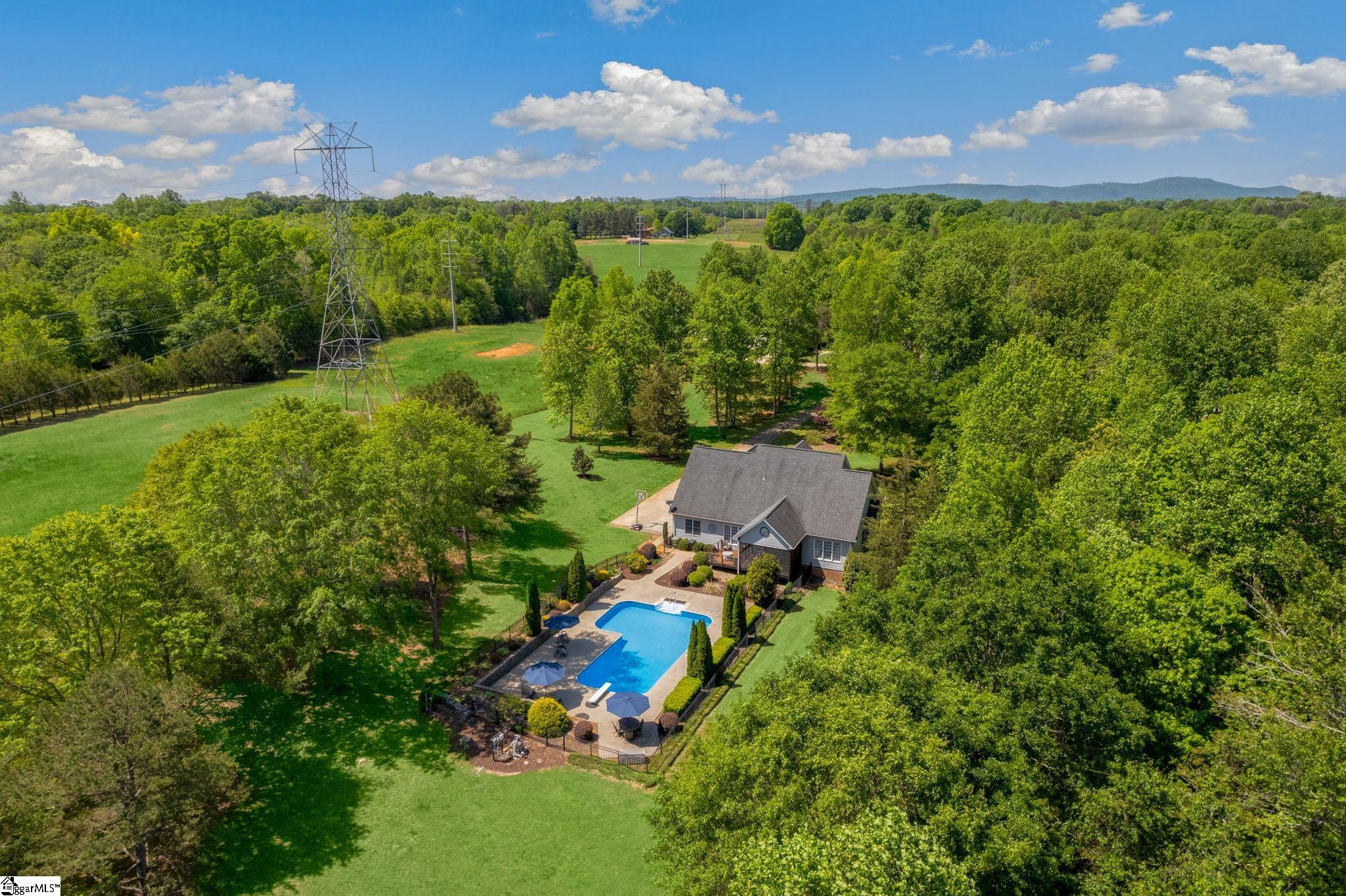 15 South Silver View Lane Greer, SC 29651 - Photo 33 of 36