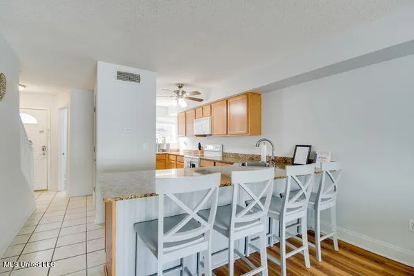 $179,000 | 1664 Beach Boulevard, Unit 176, Biloxi, MS 39531