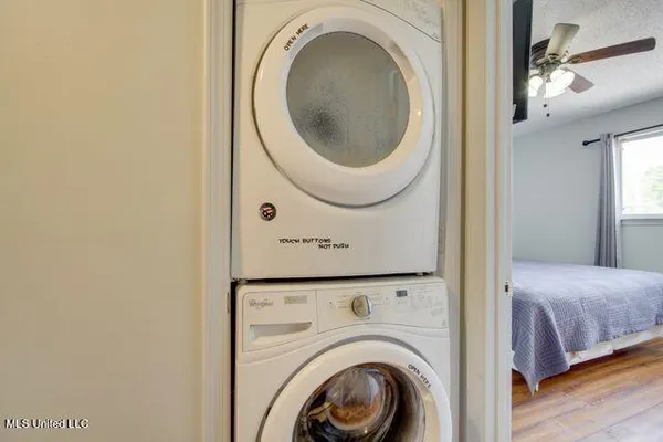 $179,000 | 1664 Beach Boulevard, Unit 176, Biloxi, MS 39531